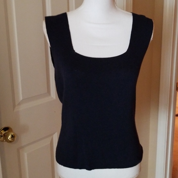 Banana Republic navy blue tank - Picture 1 of 3